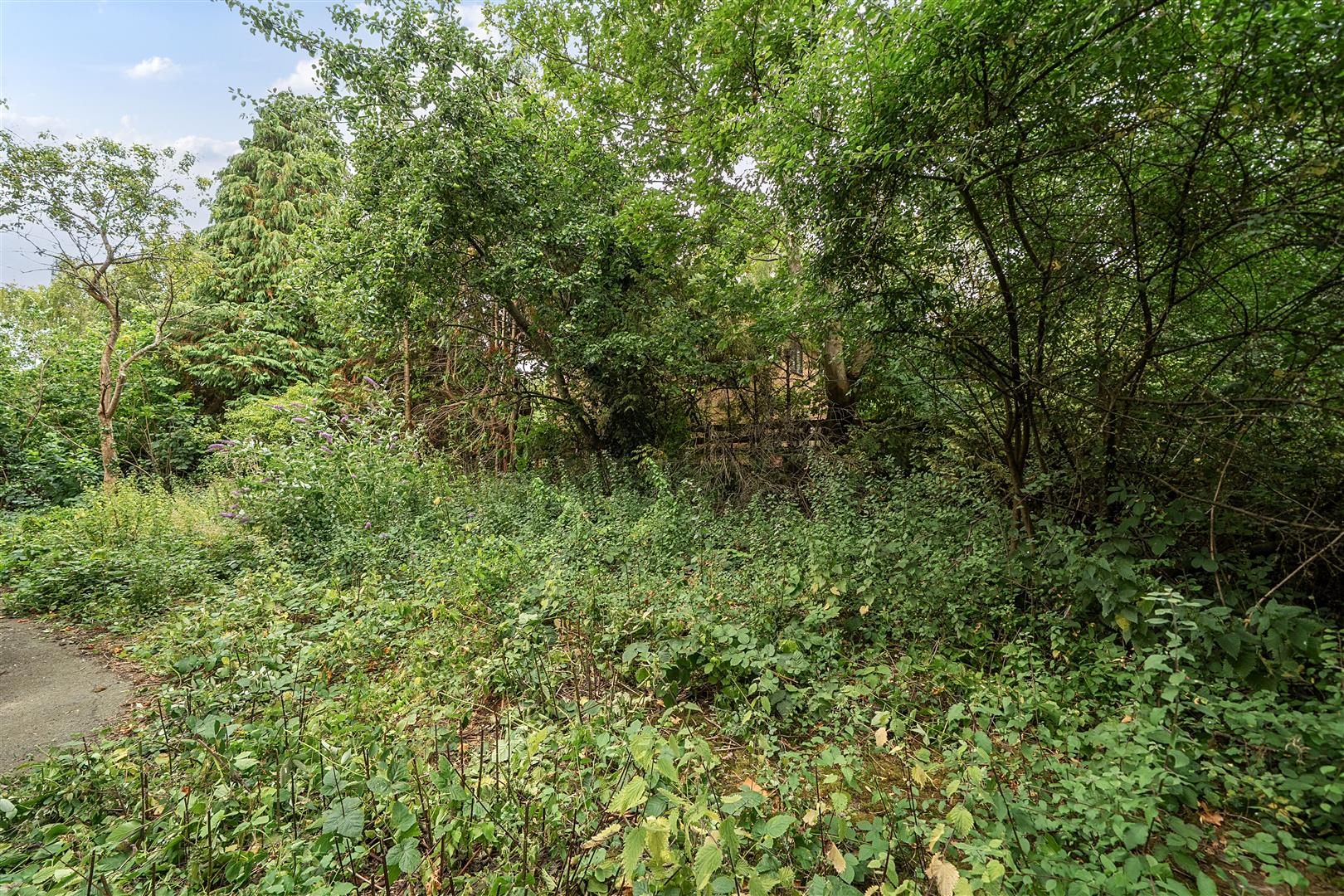 Farthings, Fox Lane, Oswestry, SY11 4FU